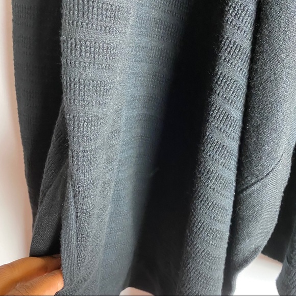 Like New Lululemon athletica Black Cardigan,Size 10 - Picture 6 of 12